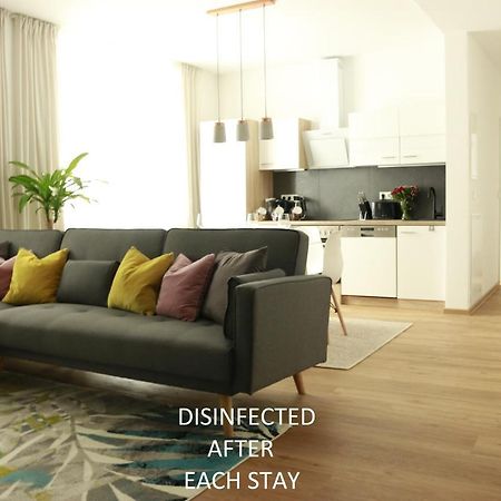 Am City Apartment 24H Self-Check-In, Free Parking, U-Bahn 350M, Netflix Nuremberg Extérieur photo