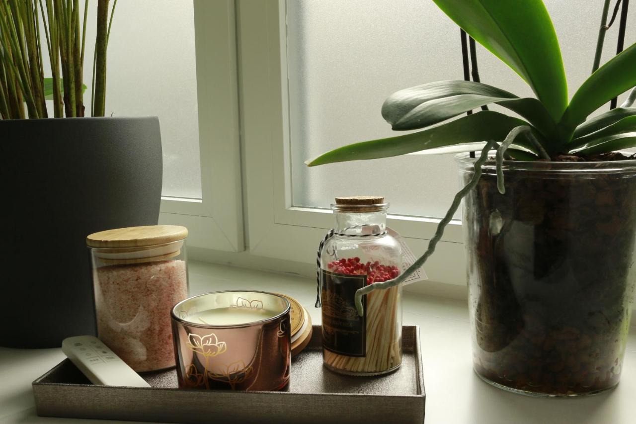 Am City Apartment 24H Self-Check-In, Free Parking, U-Bahn 350M, Netflix Nuremberg Extérieur photo