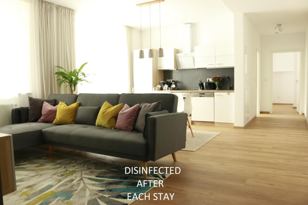 Am City Apartment 24H Self-Check-In, Free Parking, U-Bahn 350M, Netflix Nuremberg Extérieur photo